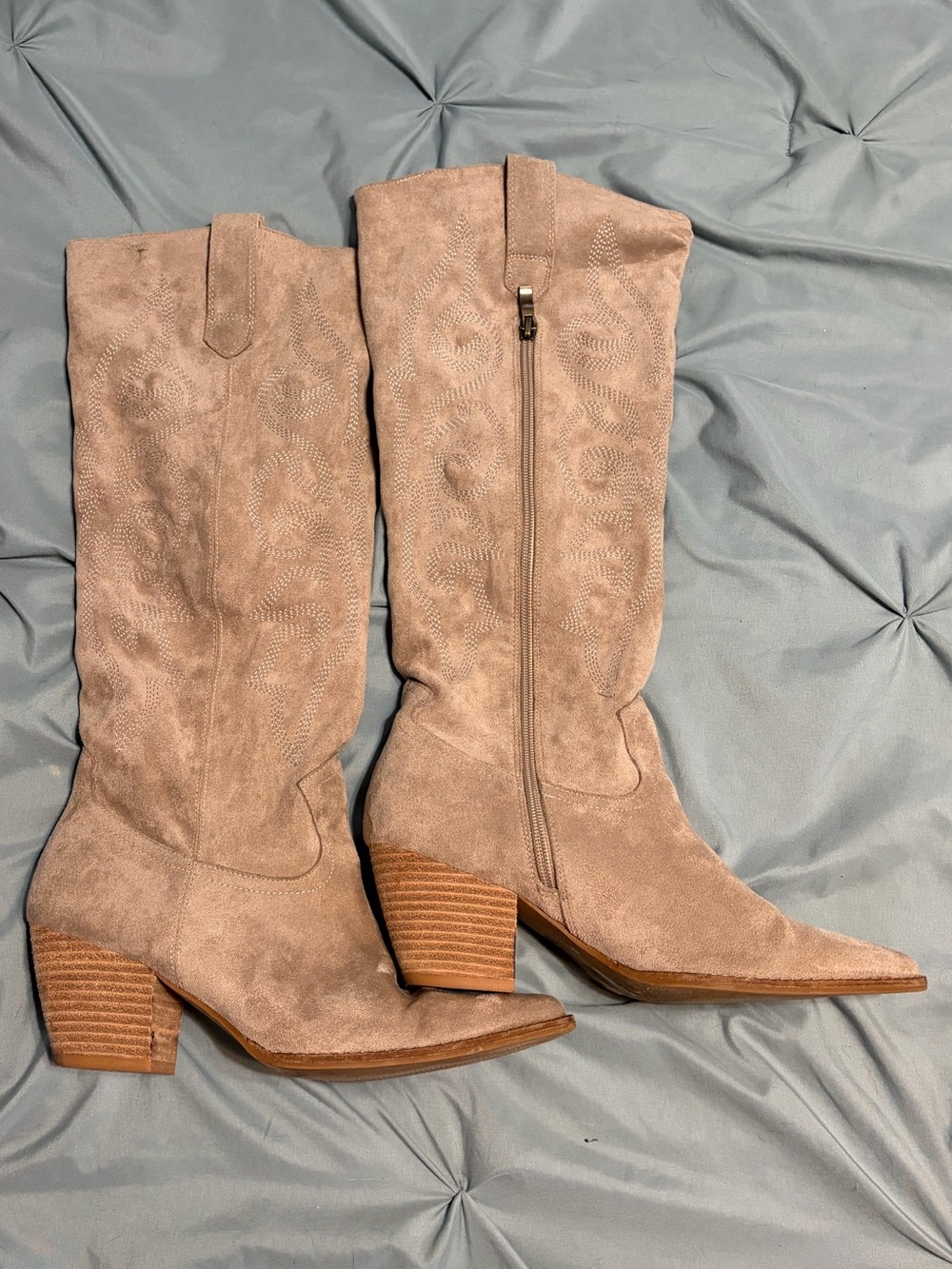 Faux suede Western Boots - Taupe